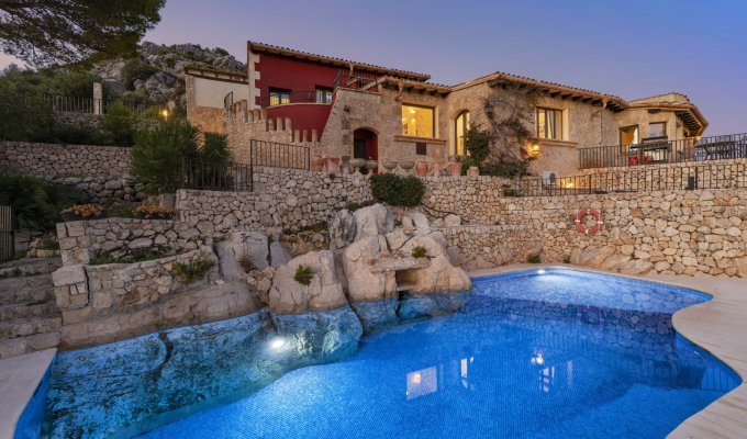 Iles Baléares Location villa luxe Majorque port Pollença piscine privée proche golf