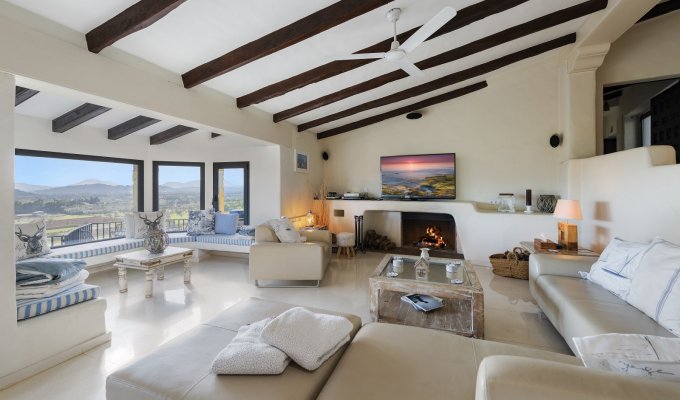 Iles Baléares Location villa luxe Majorque port Pollença piscine privée proche golf