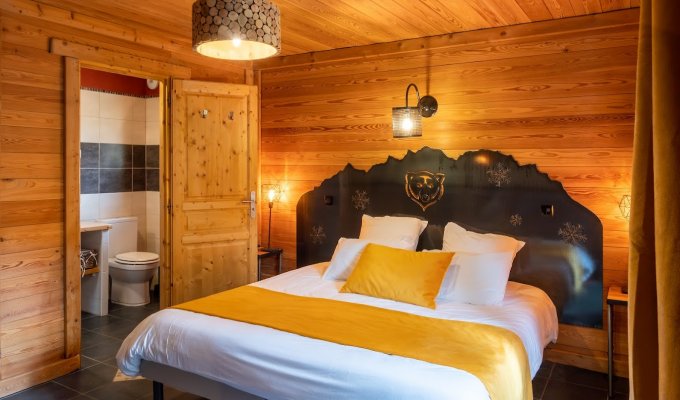 Location Chalet Luxe Serre Chevalier pied des pistes piscine chauffee spa services conciergerie