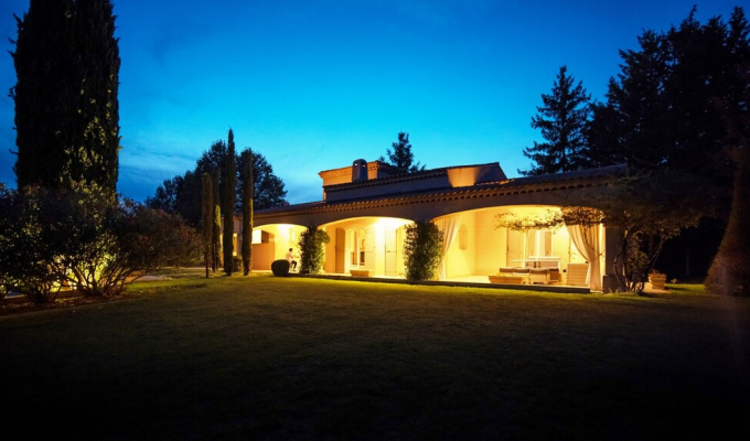 Location Villa De Luxe Rognes Provence Piscine Privée Spa