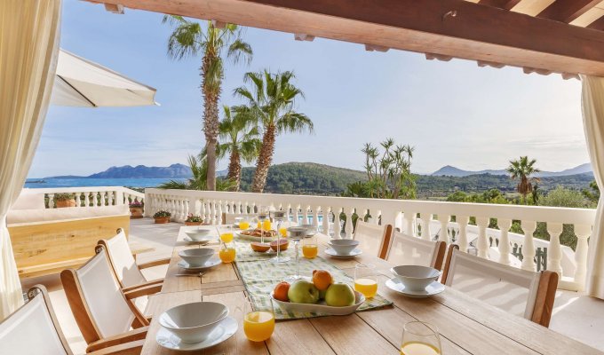 Iles Baleares Location villa luxe Majorque Port Pollença piscine privée 
