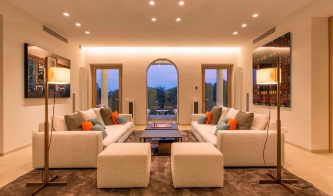 Location Villa Prestige Majorque Alcudia 20 pers piscine chauffée jacuzzi 