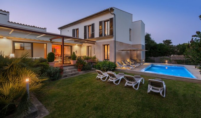 Îles Baléares Location Villa Majorque Port Pollença piscine privée proche des plages