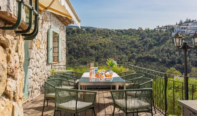 Cote d'Azur location villa Mandelieu-la-Napoule Cannes avec piscine privée