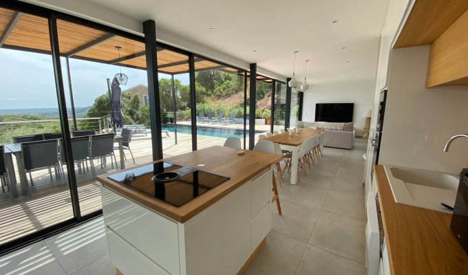 Corse Location Villa Porto Vecchio Plage de St Cyprien Piscine jacuzzi