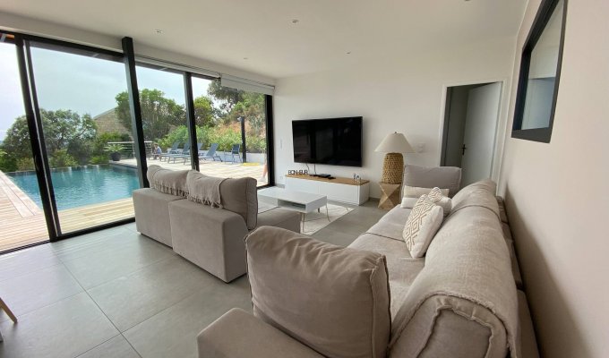 Corse Location Villa Porto Vecchio Plage de St Cyprien Piscine jacuzzi