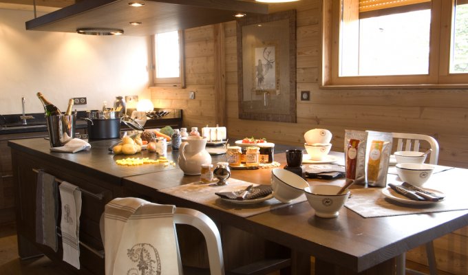 Location Chalet Luxe Serre Chevalier pied des pistes spa services conciergerie