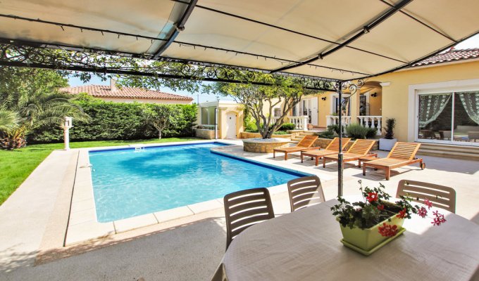 Salon de Provence location villa Provence avec piscine privee