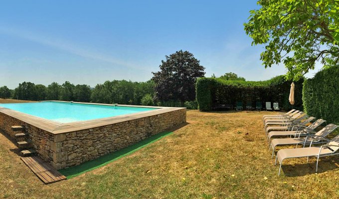 Location d'un Chateau près de Sarlat en Dordogne Perigord