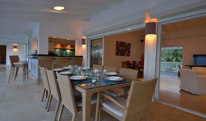 Location Villa de Luxe avec piscine privée directement sur la plage de Baie Rouge - Saint Martin - Terres Basses - Caraibes - Antilles Françaises