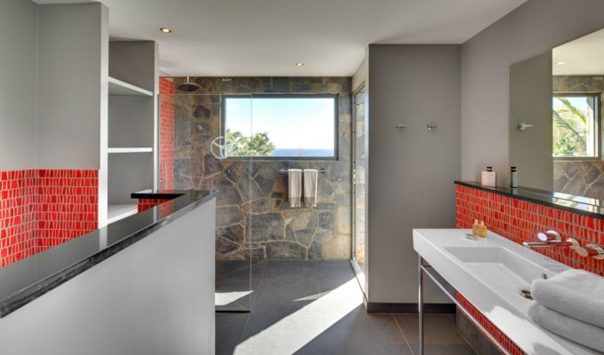Location Villa de Luxe à St Barth avec piscine privée surplombant le lagon de Petit Cul de sac - Domaine privé du Levant - Caraibes - Antilles Françaises