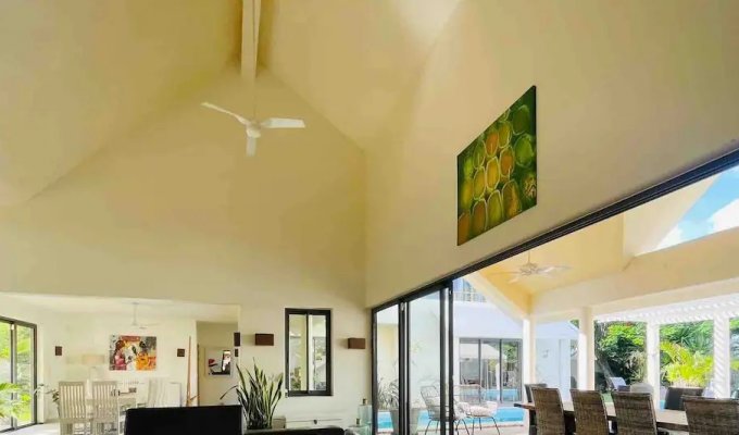 Ile Maurice Location Villa Mont Choisy plage et golf 200 m piscine et personnel