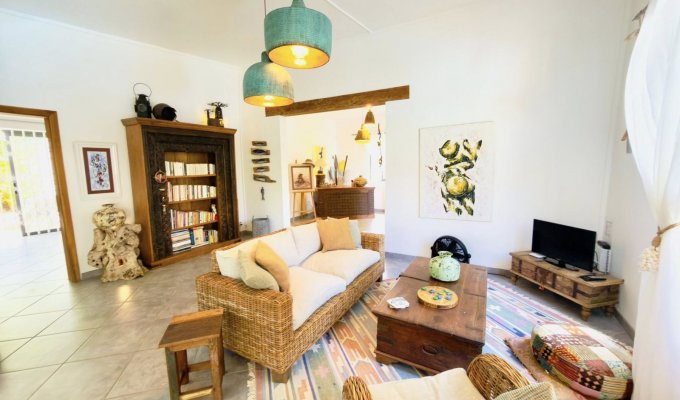 Location Villa Ile Maurice Pereybere Grand Baie Plage à pieds Piscine & Personnel