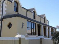  Reservations Erna Montagu